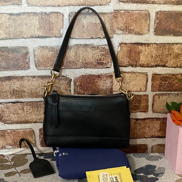 Dooney & Bourke Lizzie nwt Black Leather Shoulder Bag  mini - Picture 2 of 12
